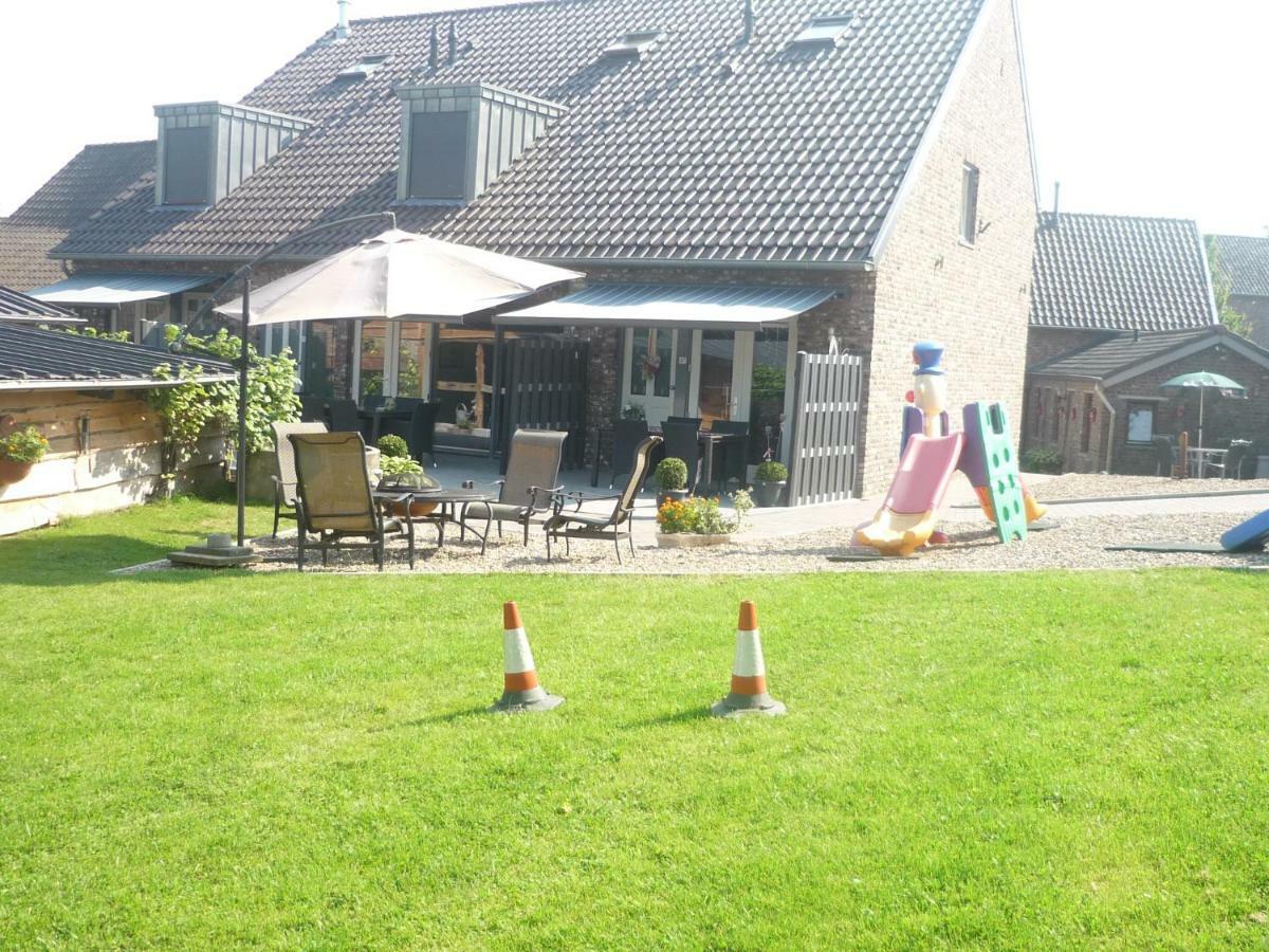 Hoeve Mingels Banholt Екстериор снимка