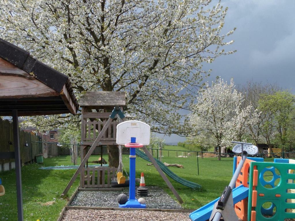 Hoeve Mingels Banholt Екстериор снимка